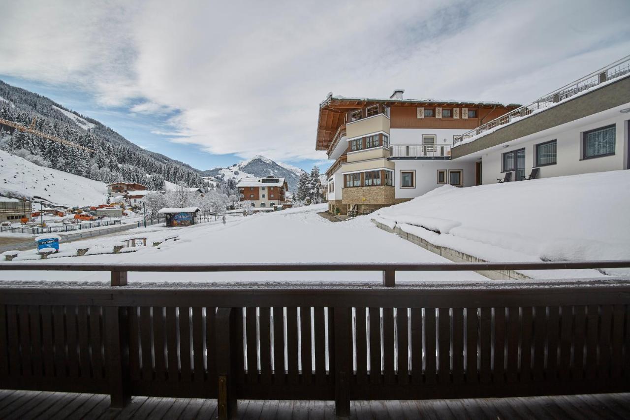 Glemm Lodge Apartments - Joker Card Im Sommer Inklusive Saalbach-Hinterglemm Zewnętrze zdjęcie